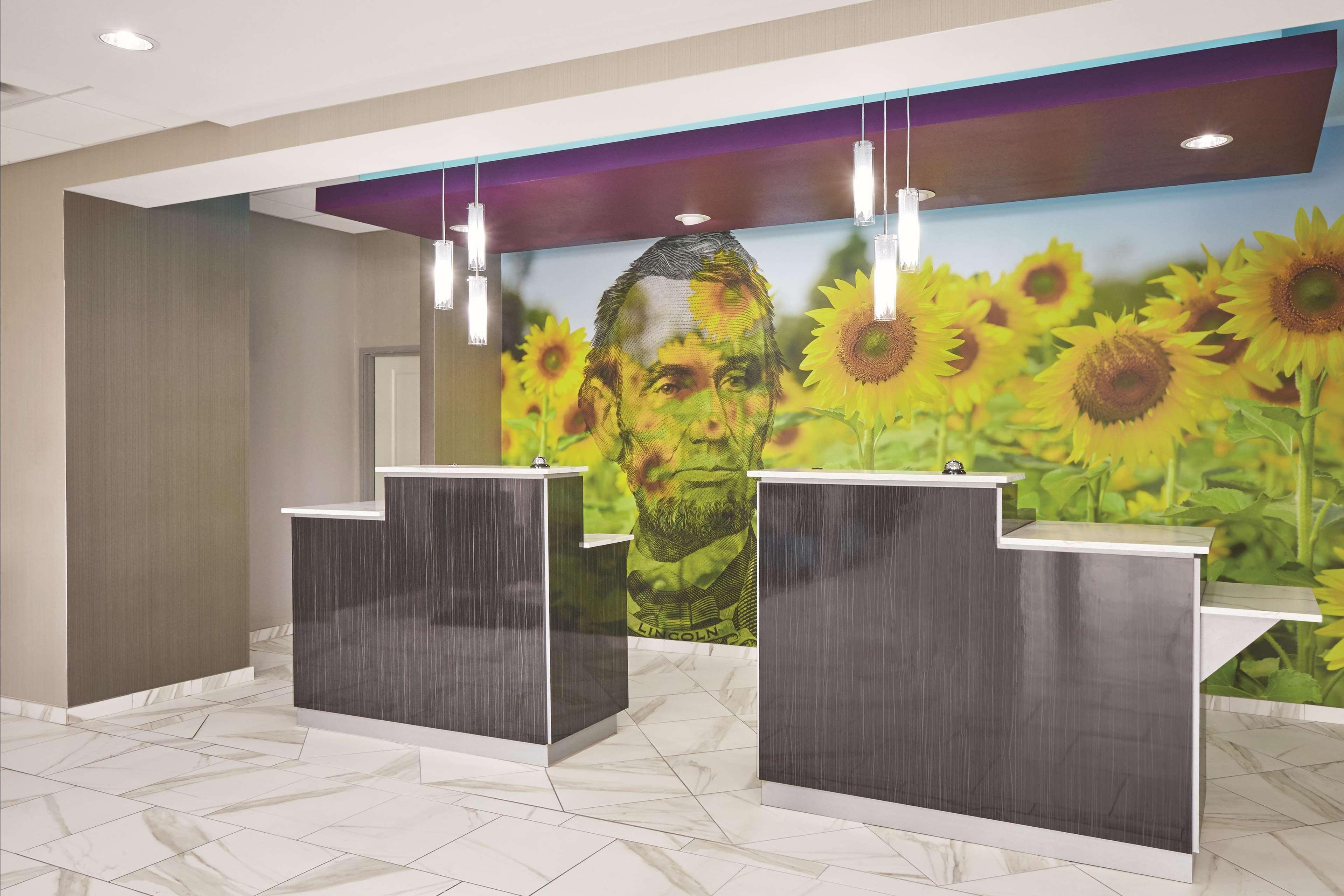 La Quinta By Wyndham Springfield Il Hotel Bagian luar foto